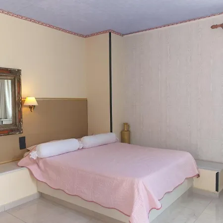 Amariliz Apart Otel Hersonissos (Crete)