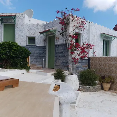 Cherso Amariliz Hersonissos (Crete)