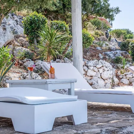 Private Korifi Sea View