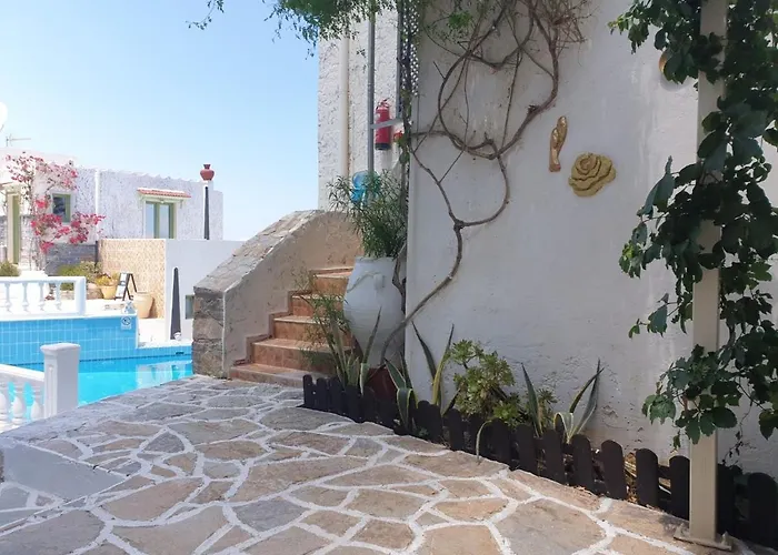 شقة فندقية Cherso Amariliz خيرسونِسوس