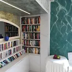 Cherso Amariliz Apart Otel 3*