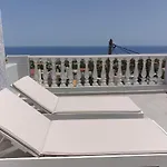 Apart Otel Cherso Amariliz