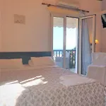 Apart Otel Cherso Amariliz Hersonissos (Crete)