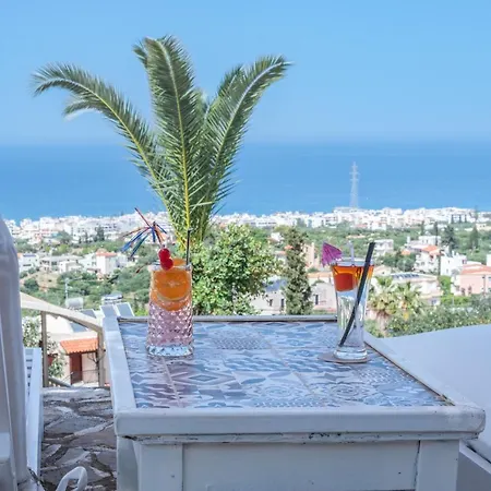 Amariliz Hersonissos (Crete)